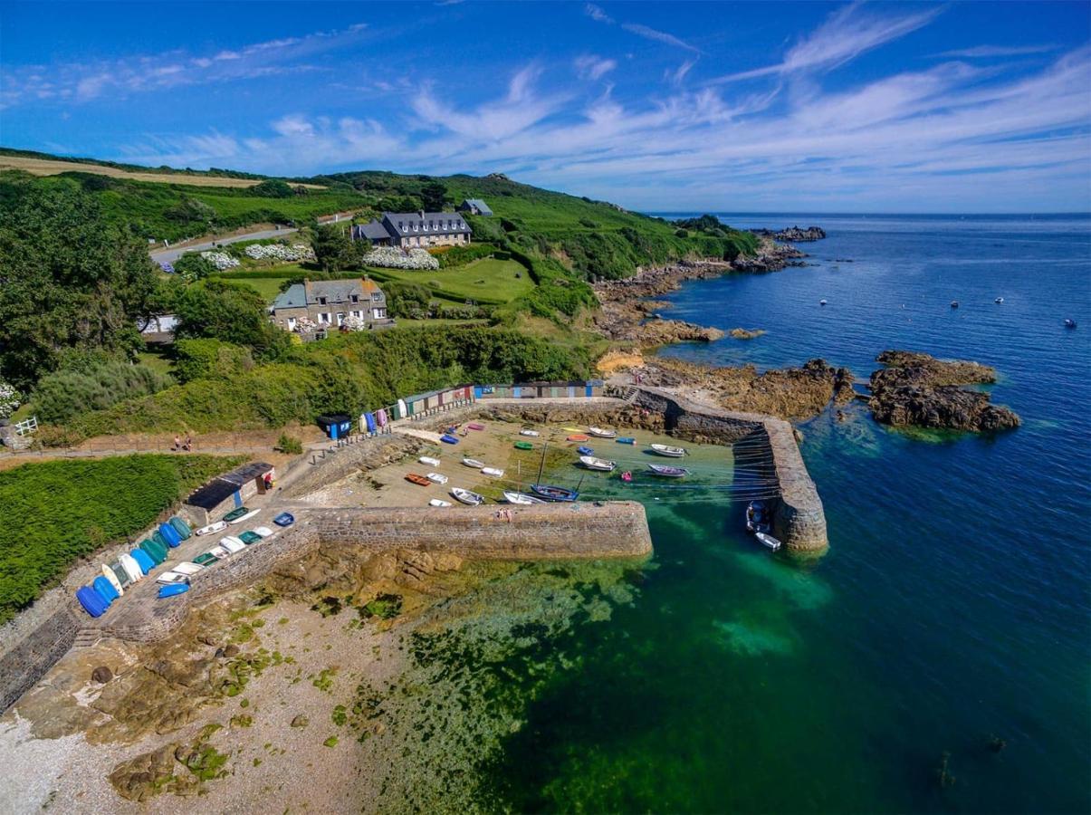 Maison Normande Proche De La Mer Et Des Lieux Touristiques Quettehou Экстерьер фото