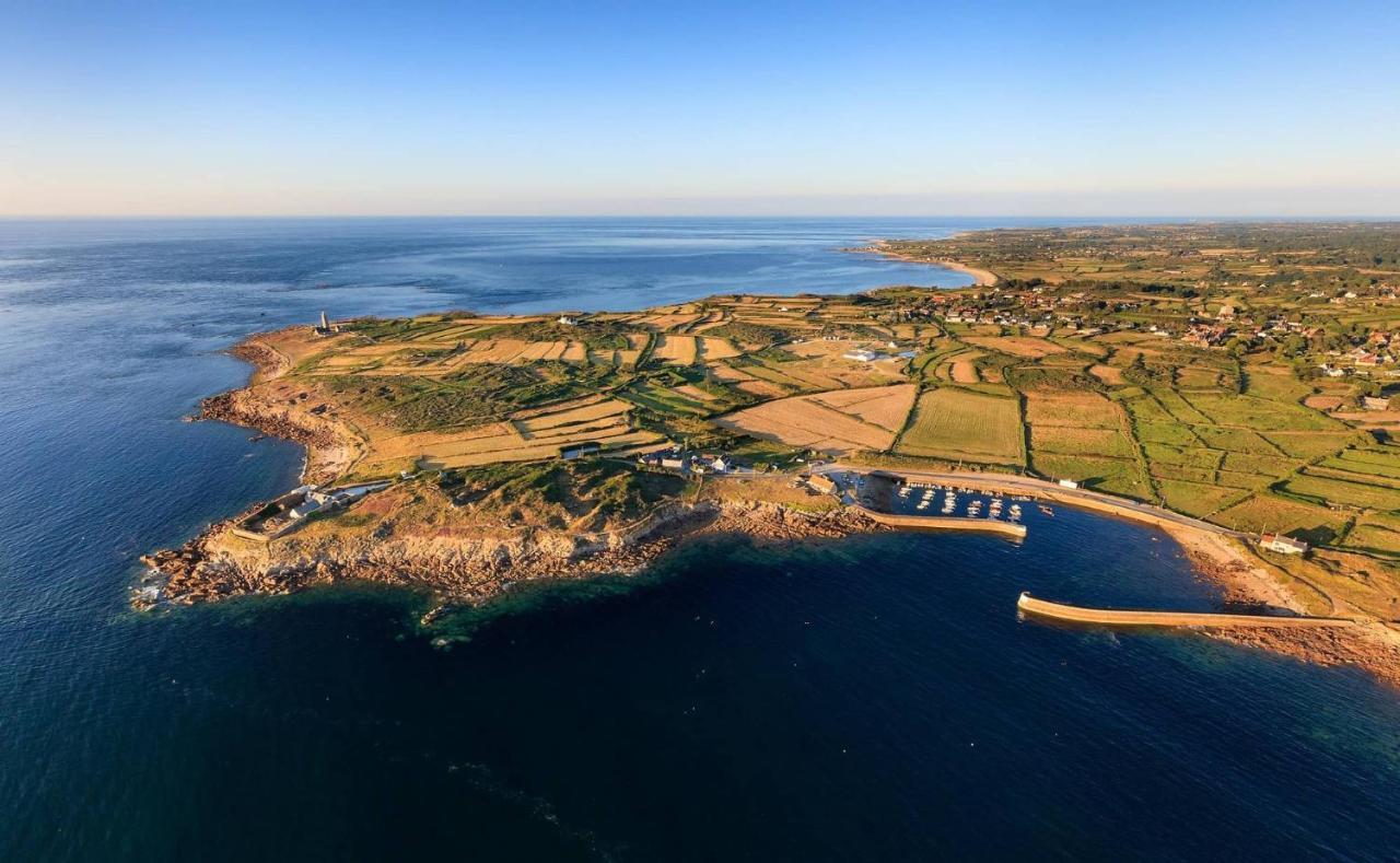 Maison Normande Proche De La Mer Et Des Lieux Touristiques Quettehou Экстерьер фото